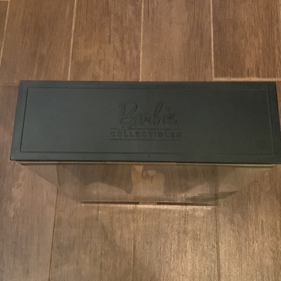 BARBIE Hollywood Movie Star Collection. BRAND NEW IN UNOPENED BOX. RARE - Picture 4 of 8